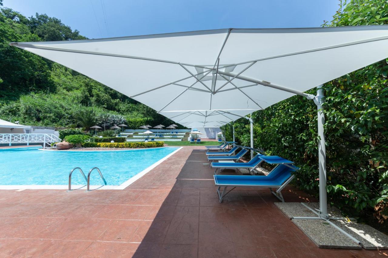 Agave Hotel Pozzuoli Exteriör bild