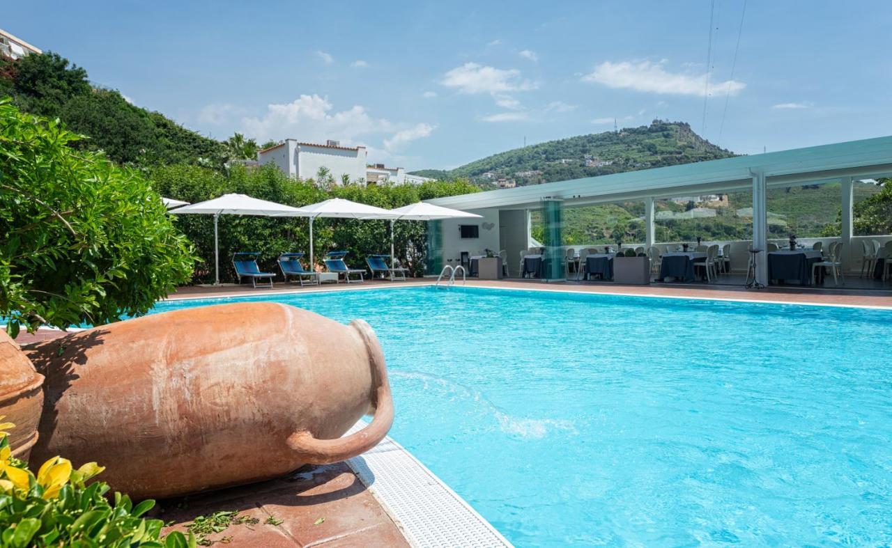 Agave Hotel Pozzuoli Exteriör bild