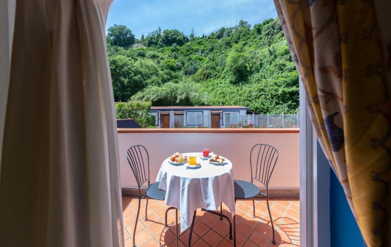 Agave Hotel Pozzuoli Exteriör bild