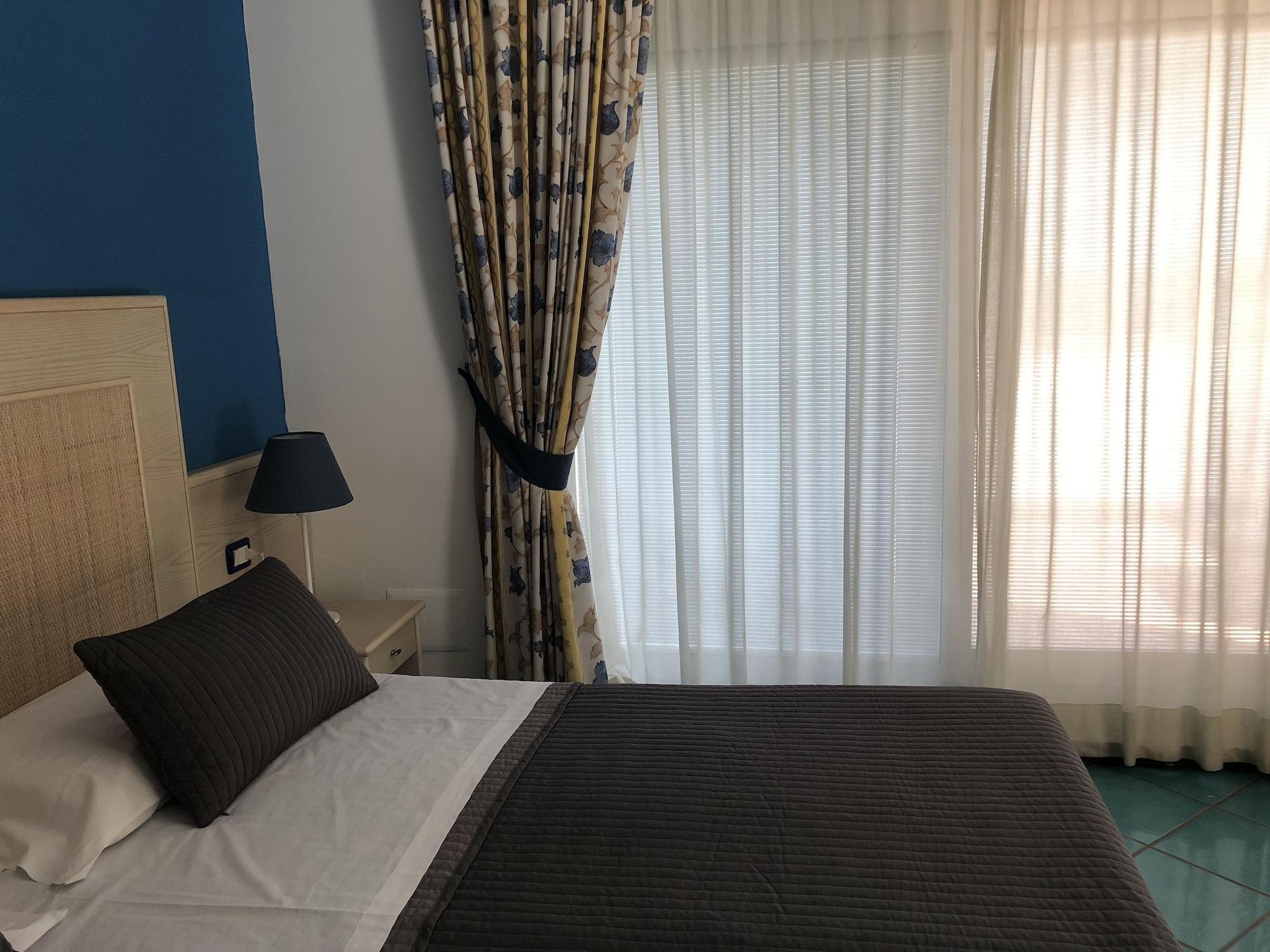 Agave Hotel Pozzuoli Exteriör bild