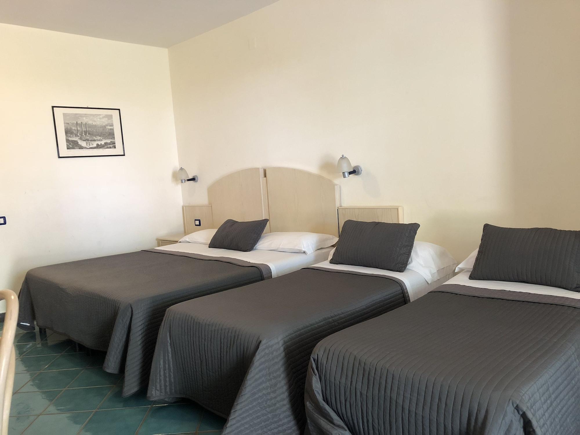 Agave Hotel Pozzuoli Exteriör bild