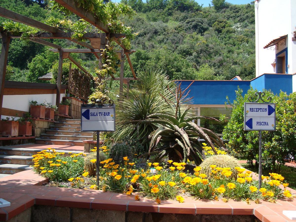 Agave Hotel Pozzuoli Exteriör bild